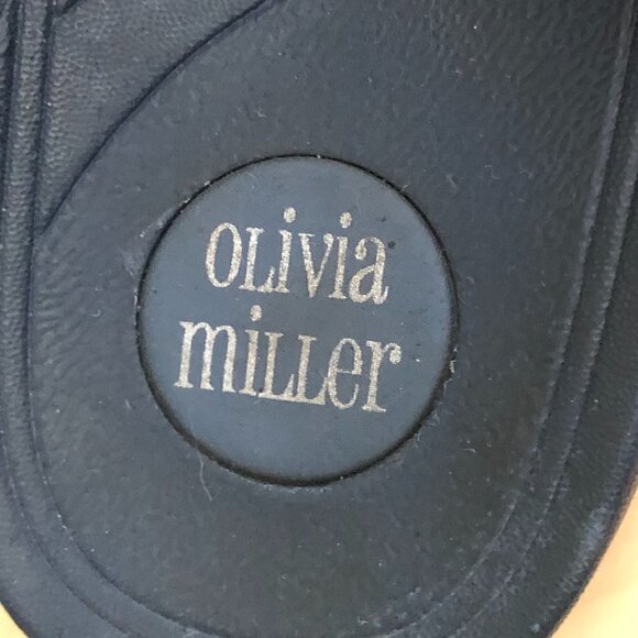 Olivia Miller Kira Glitter Comfort Flip Flop Sandals - Picture 8 of 8